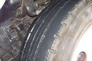 サムネイル: 平成23年　タイタン1.2tWキャブダンプ　★4WD★土砂禁★三方開★予備検付