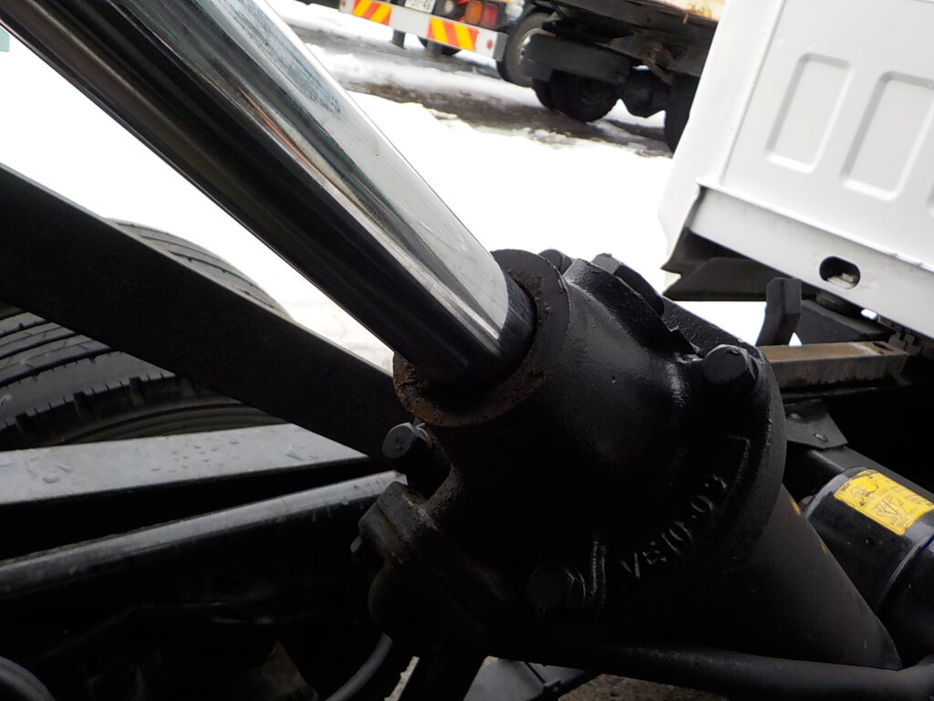 平成23年　タイタン1.2tWキャブダンプ　★4WD★土砂禁★三方開★予備検付