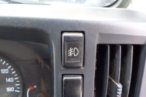 サムネイル: 平成23年　タイタン1.2tWキャブダンプ　★4WD★土砂禁★三方開★予備検付