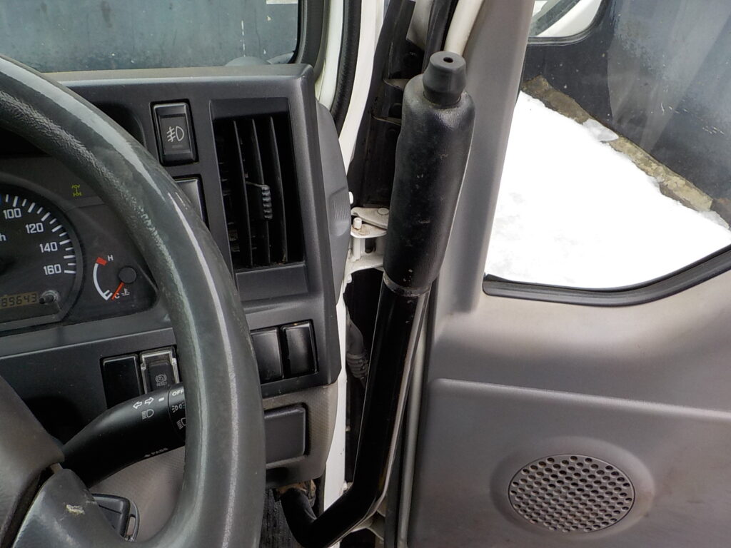 平成23年　タイタン1.2tWキャブダンプ　★4WD★土砂禁★三方開★予備検付