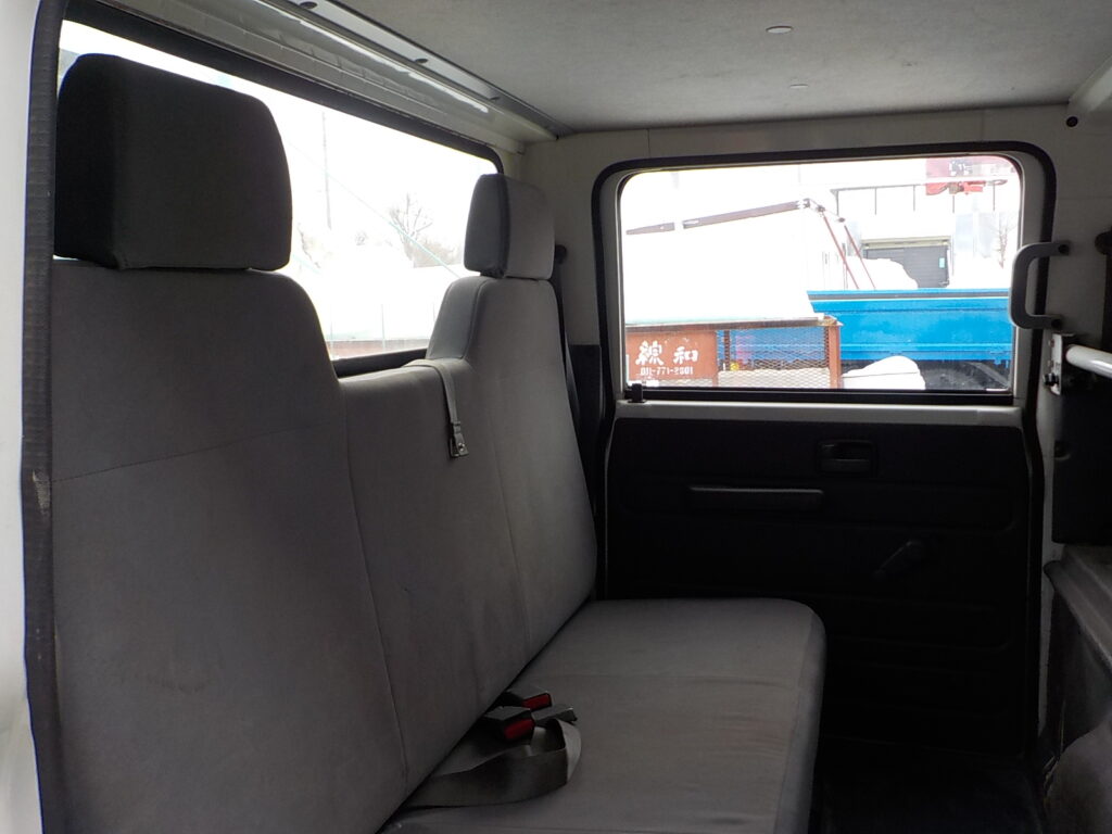 平成23年　タイタン1.2tWキャブダンプ　★4WD★土砂禁★三方開★予備検付