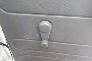 サムネイル: 平成23年　タイタン1.2tWキャブダンプ　★4WD★土砂禁★三方開★予備検付