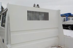 サムネイル: 平成23年　タイタン1.2tWキャブダンプ　★4WD★土砂禁★三方開★予備検付