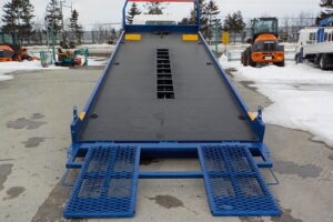 サムネイル: 平成22年　レンジャー4t搬送車スライドボディ　★ラジコン★ウィンチ★予備検付