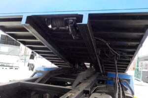 サムネイル: 平成22年　レンジャー4t搬送車スライドボディ　★ラジコン★ウィンチ★予備検付