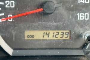 サムネイル: 平成26年　いすゞ　エルフ　1.15トンWキャブ　4WD・6人乗り（小型貨物・4ナンバー）（車検1年付）