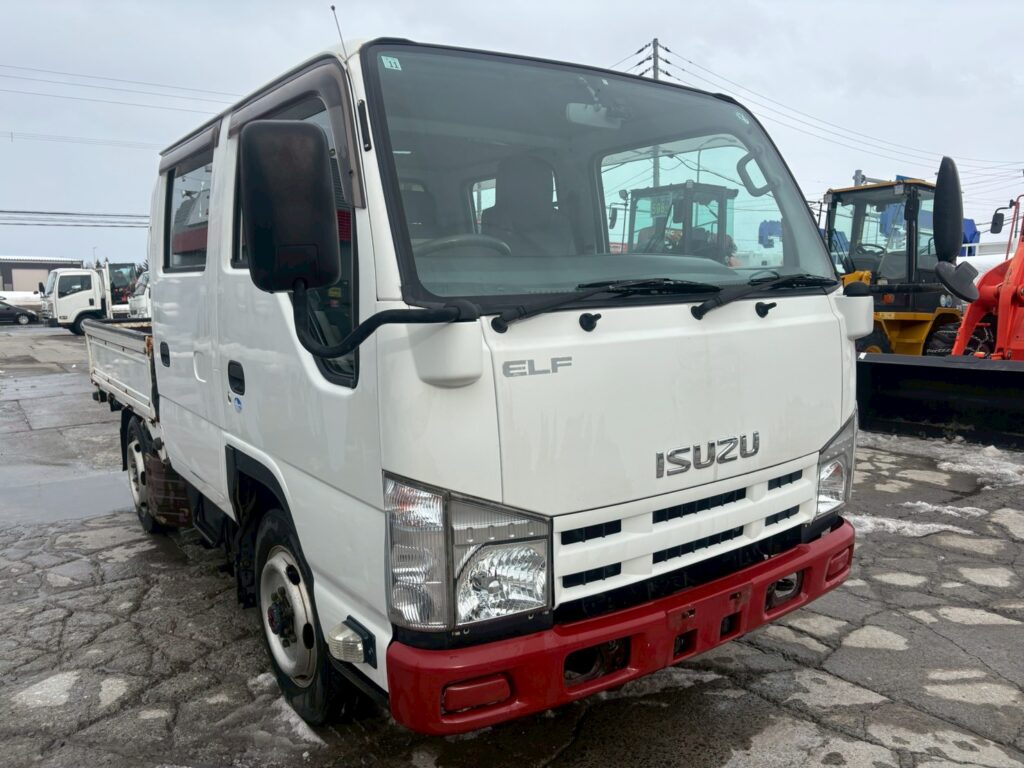 平成26年　いすゞ　エルフ　1.15トンWキャブ　4WD・6人乗り（小型貨物・4ナンバー）（車検1年付）
