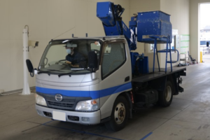 平成20年 デュトロ 9.7ｍ高所作業車　★4ＷＤ★FRPバケット★車検令和9年1月★