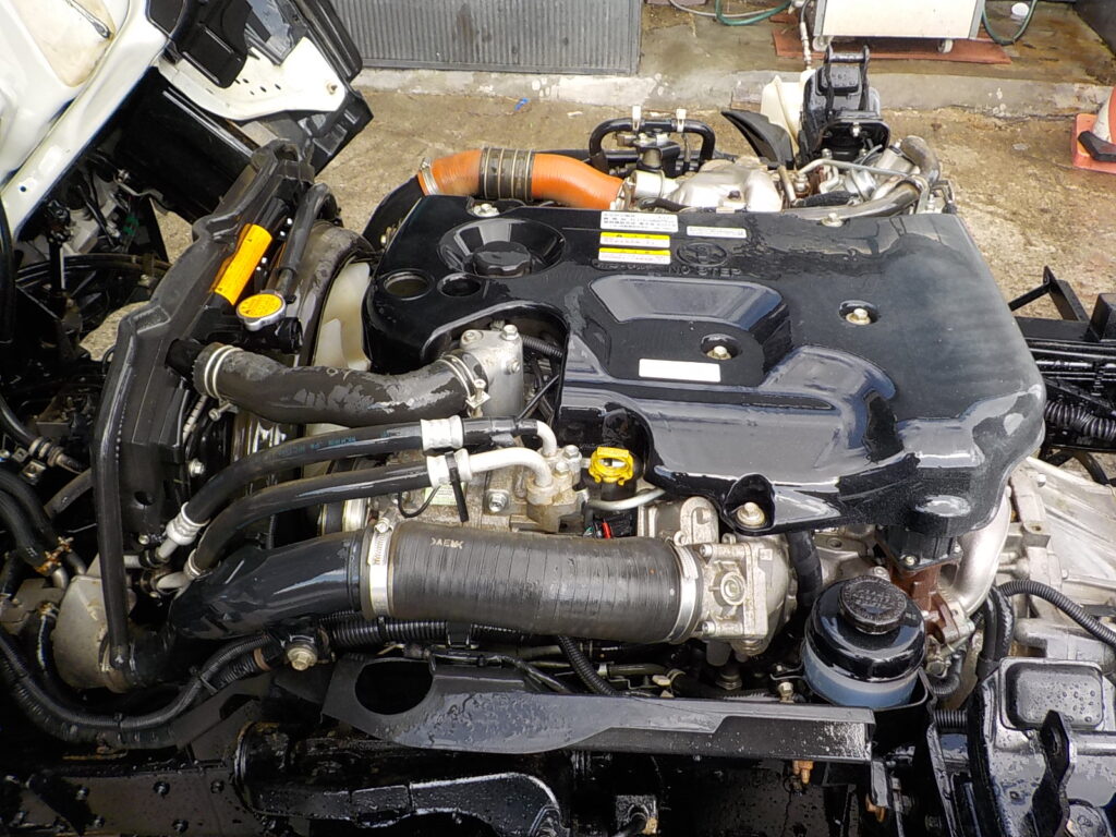 H26 エルフ 2ｔダンプ　コボレーン