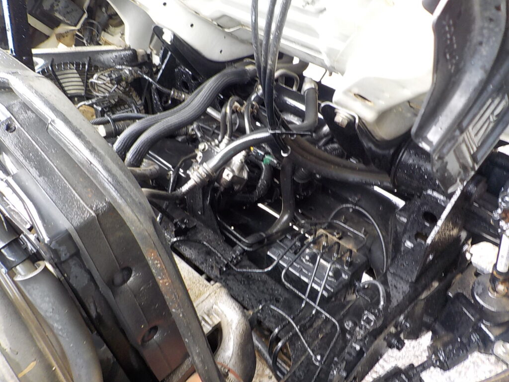 H26 エルフ 2ｔダンプ　コボレーン