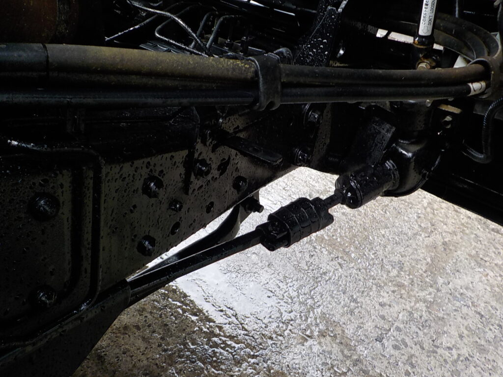 H26 エルフ 2ｔダンプ　コボレーン