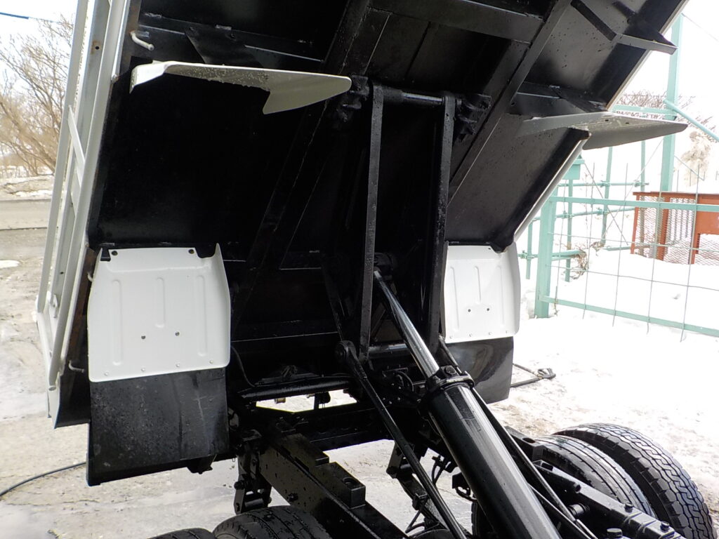 H26 エルフ 2ｔダンプ　コボレーン