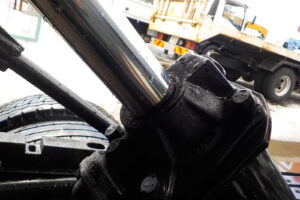 サムネイル: H26 エルフ 2ｔダンプ　コボレーン