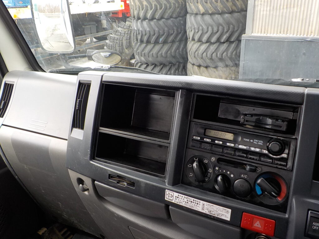 H26 エルフ 2ｔダンプ　コボレーン