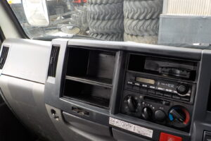 サムネイル: H26 エルフ 2ｔダンプ　コボレーン