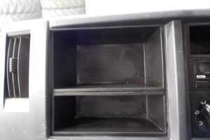 サムネイル: H26 エルフ 2ｔダンプ　コボレーン