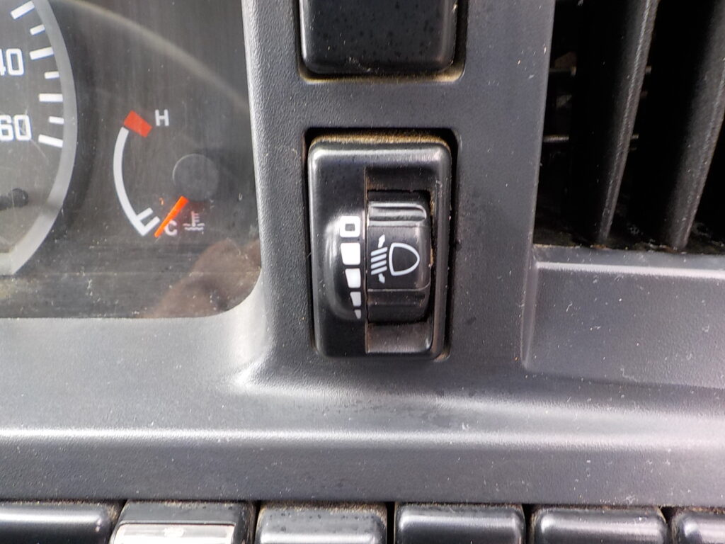 H26 エルフ 2ｔダンプ　コボレーン