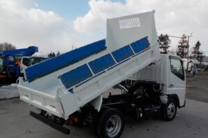 サムネイル: H28 キャンター 2ｔダンプ　★コボレーン★車検令和8年10月★