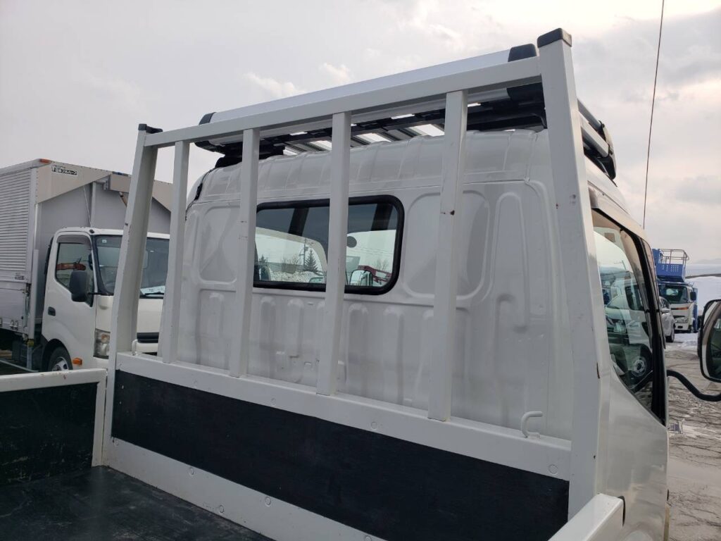 平成18年　トヨタ　ダイナ　２トン平ロング　４ＷＤ（車検1年付）