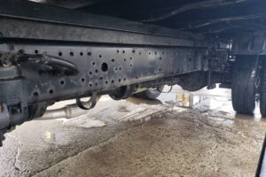 サムネイル: 平成18年　トヨタ　ダイナ　２トン平ロング　４ＷＤ（車検1年付）