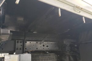 サムネイル: 平成18年　トヨタ　ダイナ　２トン平ロング　４ＷＤ（車検1年付）