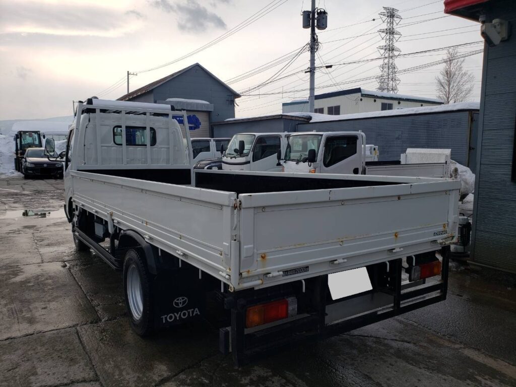 平成18年　トヨタ　ダイナ　２トン平ロング　４ＷＤ（車検1年付）