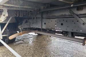 サムネイル: 平成24年　日野　デュトロ　3.5トンアルミウィング　ワイド超ロング・バックモニター付（車検１年付）