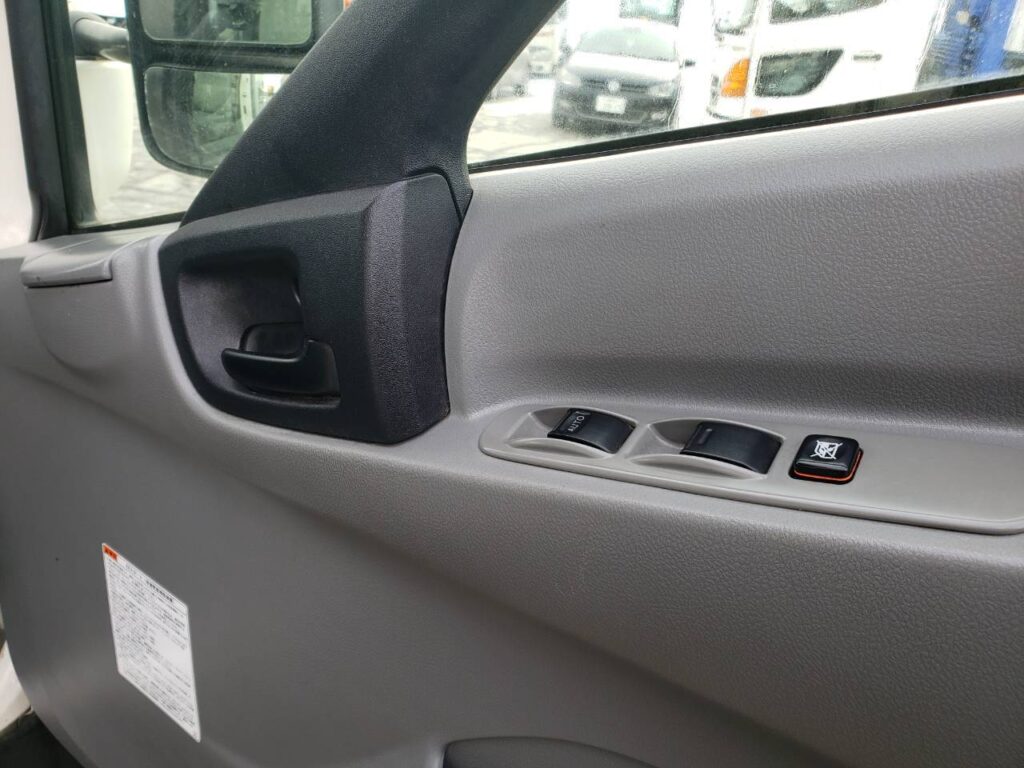 平成24年　日野　デュトロ　3.5トンアルミウィング　ワイド超ロング・バックモニター付（車検１年付）