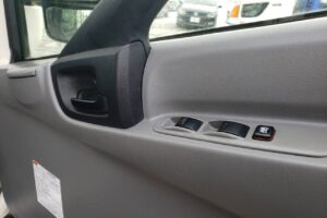 サムネイル: 平成24年　日野　デュトロ　3.5トンアルミウィング　ワイド超ロング・バックモニター付（車検１年付）