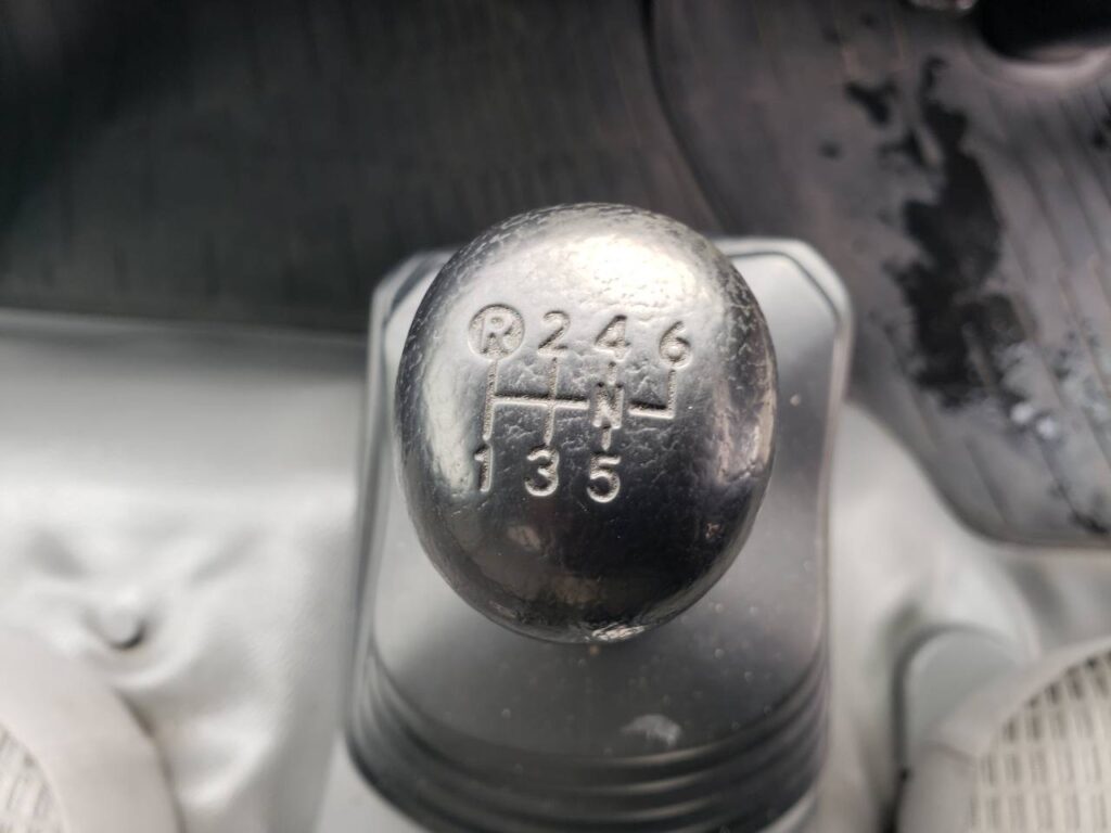 平成24年　日野　デュトロ　3.5トンアルミウィング　ワイド超ロング・バックモニター付（車検１年付）