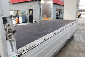 サムネイル: 平成24年　日野　デュトロ　3.5トンアルミウィング　ワイド超ロング・バックモニター付（車検１年付）