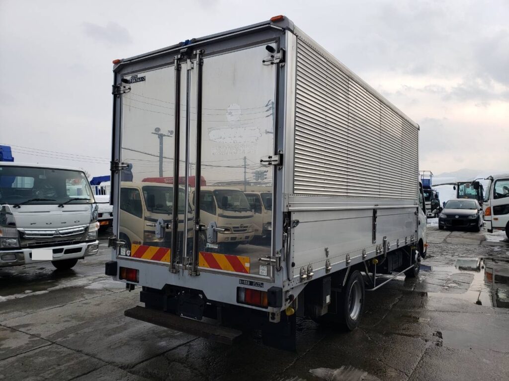 平成24年　日野　デュトロ　3.5トンアルミウィング　ワイド超ロング・バックモニター付（車検１年付）