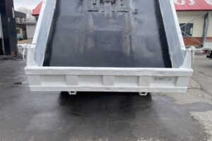 サムネイル: 平成25年　フォワード4トンダンプ　極東開発　走行4.7万キロ　フル装備　車検1年付