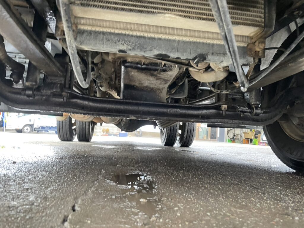 平成25年　フォワード4トンダンプ　極東開発　走行4.7万キロ　フル装備　車検1年付