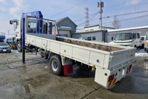 サムネイル: 平成23年　日野　レンジャー　４トン５段クレーン　ロングジャッキ　フックイン・ラジコン付（車検令和８年12月）