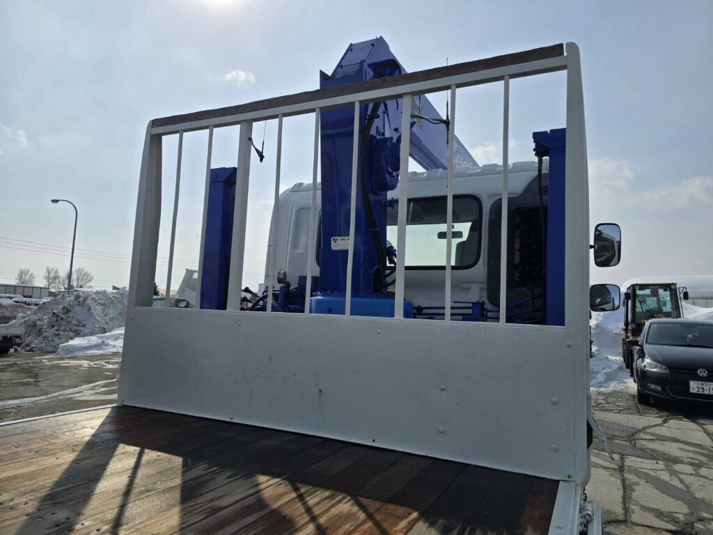 平成23年　日野　レンジャー　４トン５段クレーン　ロングジャッキ　フックイン・ラジコン付（車検令和８年12月）