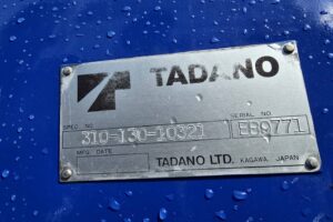 サムネイル: 平成23年　日野　レンジャー　４トン５段クレーン　ロングジャッキ　フックイン・ラジコン付（車検令和８年12月）