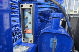 サムネイル: 平成23年　日野　レンジャー　４トン５段クレーン　ロングジャッキ　フックイン・ラジコン付（車検令和８年12月）