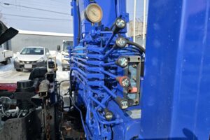 サムネイル: 平成23年　日野　レンジャー　４トン５段クレーン　ロングジャッキ　フックイン・ラジコン付（車検令和８年12月）