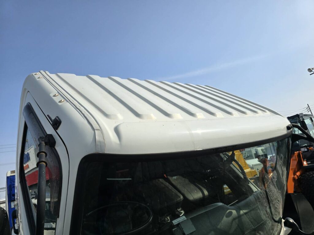 平成23年　日野　レンジャー　４トン５段クレーン　ロングジャッキ　フックイン・ラジコン付（車検令和８年12月）