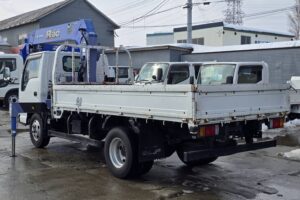 サムネイル: 平成20年　いすゞ　エルフ　２トン５段クレーン　フックイン・ラジコン付（車検1年付）