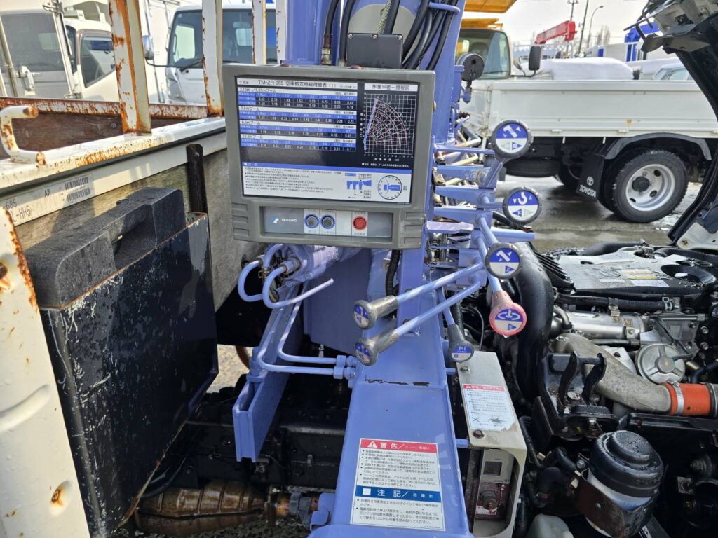 平成20年　いすゞ　エルフ　２トン５段クレーン　フックイン・ラジコン付（車検1年付）