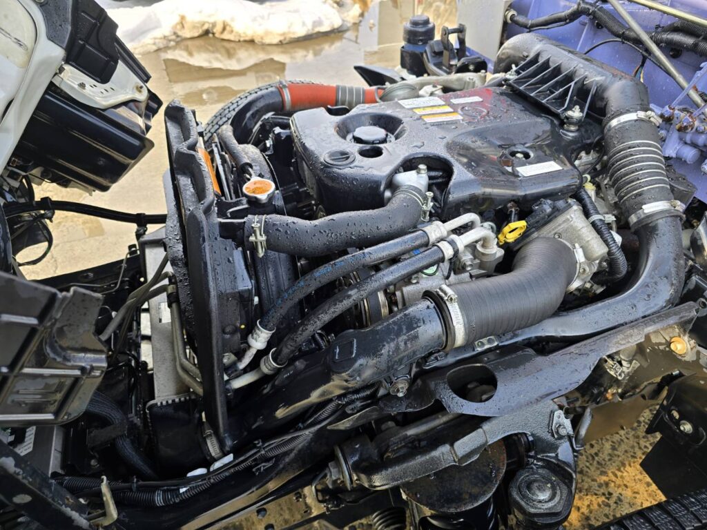 平成20年　いすゞ　エルフ　２トン５段クレーン　フックイン・ラジコン付（車検1年付）