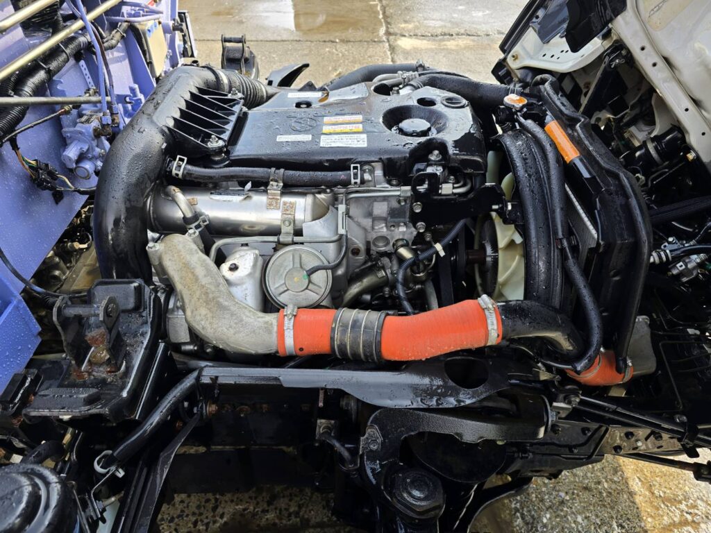 平成20年　いすゞ　エルフ　２トン５段クレーン　フックイン・ラジコン付（車検1年付）