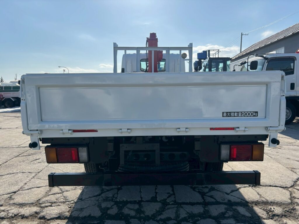 平成25年　いすゞ　エルフ　２トン３段クレーンロング　フックイン（車検１年付）