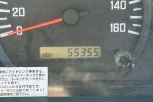 サムネイル: 平成25年　いすゞ　エルフ　２トン３段クレーンロング　フックイン（車検１年付）