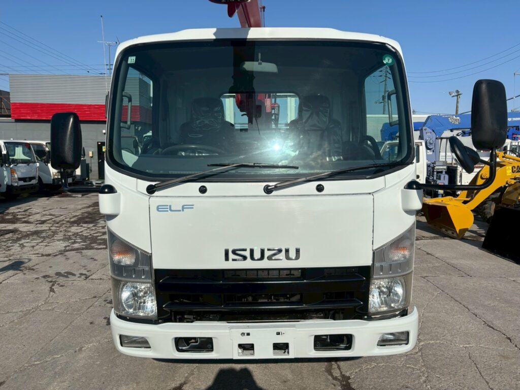 平成25年　いすゞ　エルフ　２トン３段クレーンロング　フックイン（車検１年付）