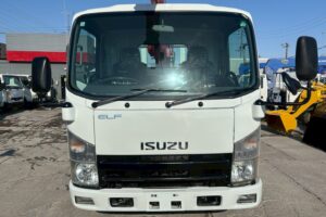 サムネイル: 平成25年　いすゞ　エルフ　２トン３段クレーンロング　フックイン（車検１年付）