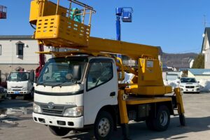 【高所作業車】平成20年式日野デュトロ　スチールバケット【12mブーム】★札幌・江別・旭川・北見・釧路どこでも全国対応可能です！お問合せは北見店へ～TEL0157-57-7166～