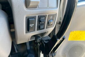 サムネイル: 【高所作業車】平成20年式日野デュトロ　スチールバケット【12mブーム】★札幌・江別・旭川・北見・釧路どこでも全国対応可能です！お問合せは北見店へ～TEL0157-57-7166～